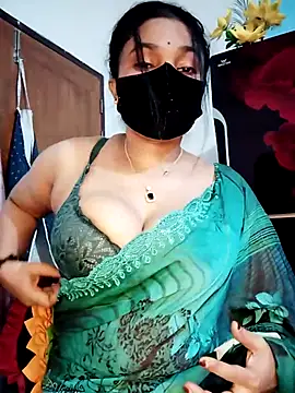 Snapshot of Anika-1 chatting on July 31, 2026, 6:51 pm Anika-1 online show from July 31, 2026, 6:51 pm