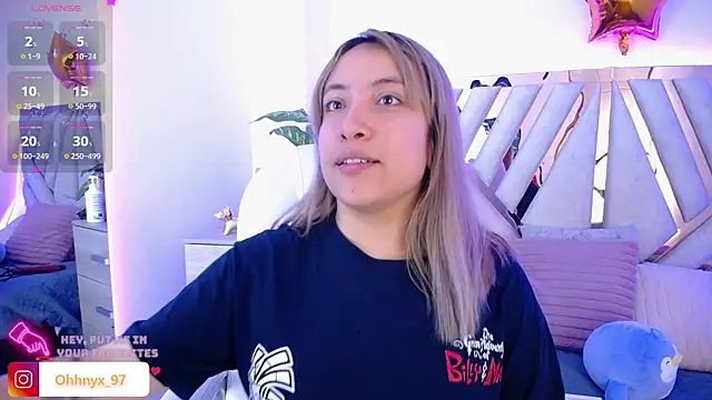 Snapshot of NyxAndria_1 chatting on January 23, 2025, 8:24 pm NyxAndria 1 online show from January 23, 2025, 8:24 pm