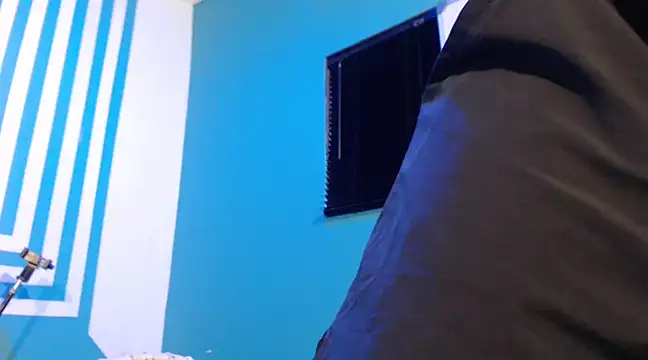 Snapshot of itsmeyes69 chatting on February 2, 2025, 8:19 pm itsmeyes69 online show from February 2, 2025, 8:19 pm