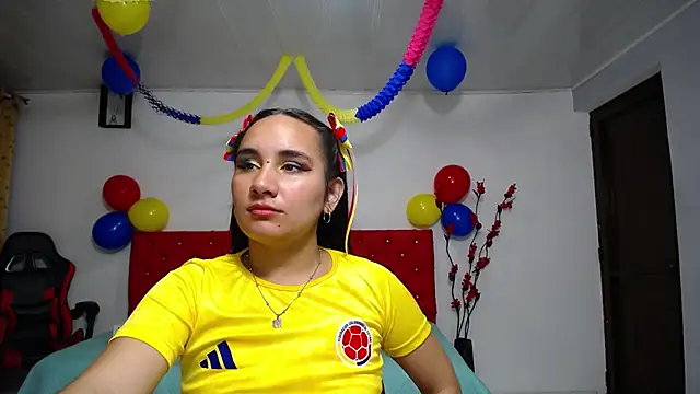 Maylin horny19 online show from June 18, 2026, 9:25 am