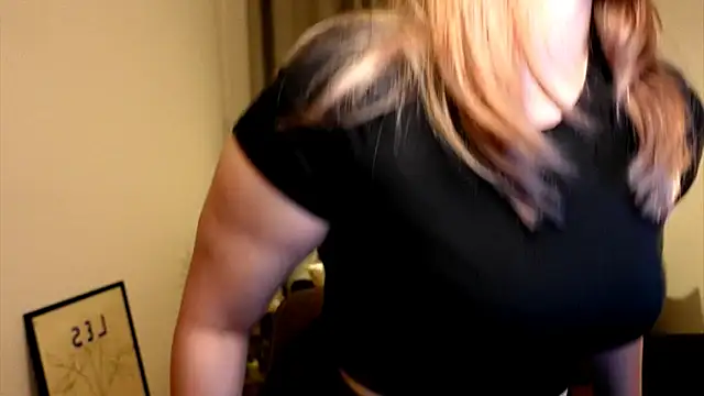 ShyHotNerd online show from February 26, 2025, 12:14 pm