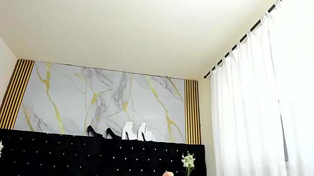 SalomeSimonz online show from September 26, 2025, 7:29 pm