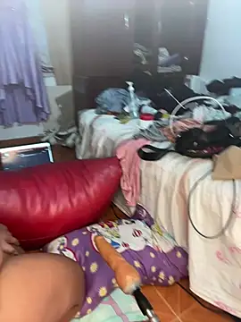 lunitasexy online show from August 9, 2026, 2:24 am