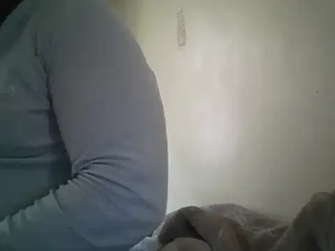 Snapshot of Dube501 chatting on February 26, 2025, 1:30 pm Dube501 online show from February 26, 2025, 1:30 pm