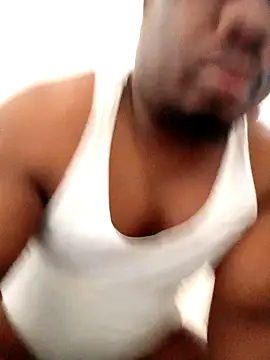 Snapshot of Dube501 chatting on March 17, 2025, 7:46 am Dube501 online show from March 17, 2025, 7:46 am