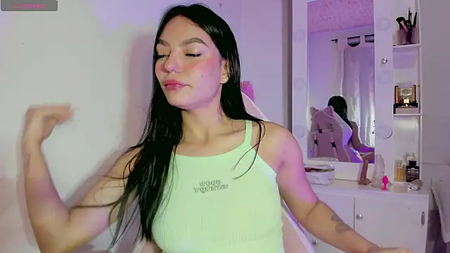 Snapshot of Alana_ponsee chatting on March 21, 2025, 6:27 am Alana ponsee online show from March 21, 2025, 6:27 am