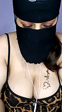 shosho500500 online show from July 12, 2026, 9:39 pm