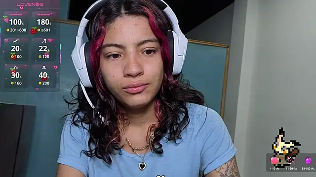 Snapshot of Lovelyamyy chatting on October 9, 2025, 8:56 am Lovelyamyy online show from October 9, 2025, 8:56 am