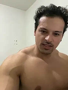 Snapshot of Lucasfit24 chatting on February 19, 2025, 12:03 am Lucasfit24 online show from February 19, 2025, 12:03 am