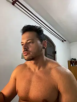 Snapshot of Lucasfit24 chatting on March 14, 2025, 11:56 am Lucasfit24 online show from March 14, 2025, 11:56 am