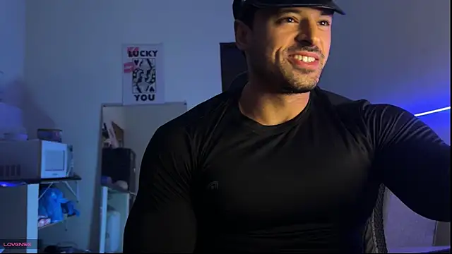 Lucasfit24 online show from June 5, 2026, 2:51 am