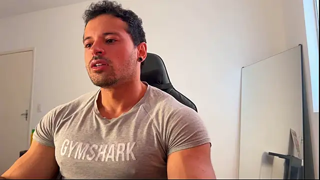 Lucasfit24 online show from June 21, 2026, 3:03 pm