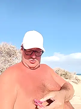 MountJohnXL online show from February 19, 2025, 4:44 pm