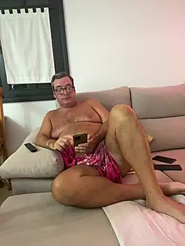 Snapshot of MountJohnXL chatting on May 7, 2026, 2:17 am MountJohnXL online show from May 7, 2026, 2:17 am
