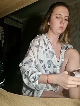 Melenka online show from February 23, 2025, 1:13 am