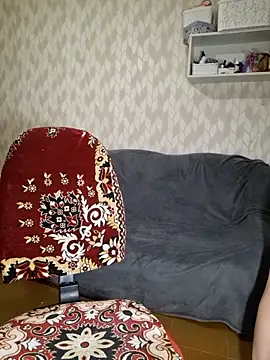Melenka online show from April 30, 2026, 11:20 pm