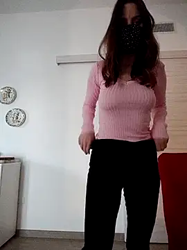 Snapshot of Akemi_rossi chatting on May 19, 2026, 4:57 pm Akemi rossi online show from May 19, 2026, 4:57 pm