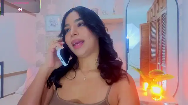 Snapshot of CharlotteGraay chatting on May 29, 2026, 7:56 pm CharlotteGraay online show from May 29, 2026, 7:56 pm