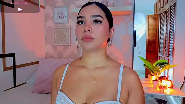 CharlotteGraay online show from July 13, 2026, 7:49 pm