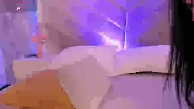 Snapshot of Sara__collins__ chatting on February 8, 2025, 1:01 pm Sara collins online show from February 8, 2025, 1:01 pm