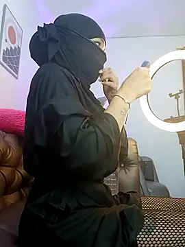 azahara faraah online show from November 7, 2025, 3:34 pm