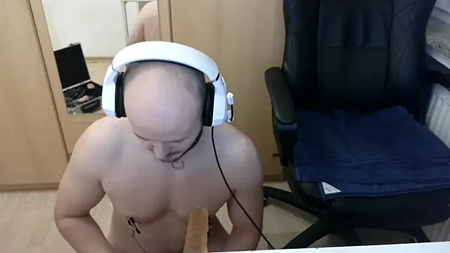 Snapshot of dirtykinkyslut chatting on November 5, 2025, 7:25 pm dirtykinkyslut online show from November 5, 2025, 7:25 pm