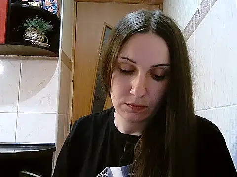 Yuliia30 online show from April 28, 2026, 5:29 pm