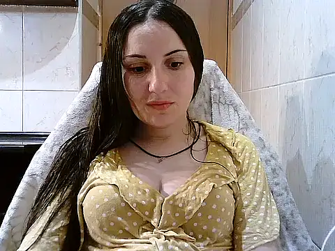 Snapshot of Yuliia30 chatting on July 11, 2026, 3:48 pm Yuliia30 online show from July 11, 2026, 3:48 pm