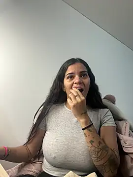 Snapshot of Anddyy__ chatting on July 9, 2026, 2:10 pm Anddyy online show from July 9, 2026, 2:10 pm