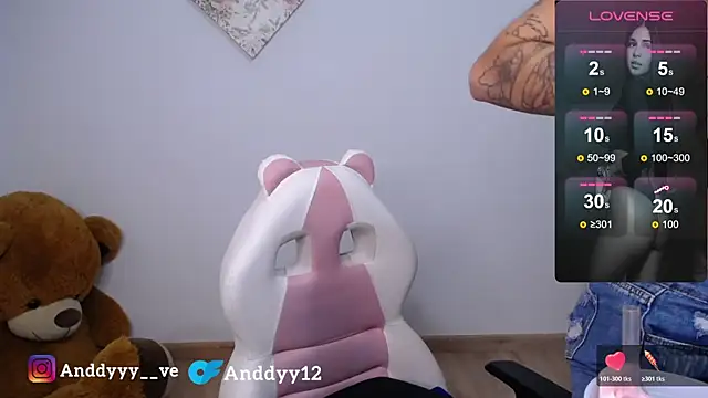 Snapshot of Anddyy__ chatting on July 28, 2026, 3:21 pm Anddyy online show from July 28, 2026, 3:21 pm