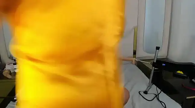 Salmaportman69 online show from March 15, 2025, 7:20 am