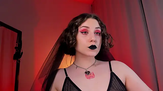 Snapshot of Eva_Moss_ chatting on March 4, 2025, 10:49 pm Eva Moss online show from March 4, 2025, 10:49 pm