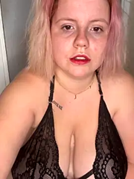 Snapshot of Lacoquinedu636 chatting on November 19, 2025, 2:17 pm Lacoquinedu636 online show from November 19, 2025, 2:17 pm