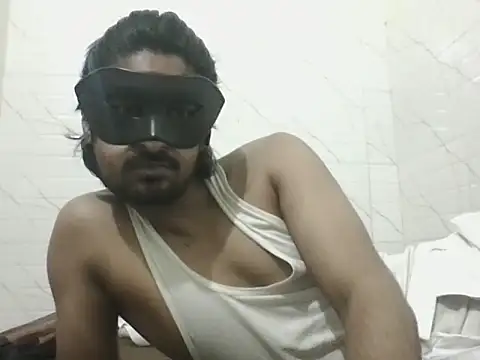Snapshot of lusty_male69 chatting on May 29, 2026, 9:51 am lusty male69 online show from May 29, 2026, 9:51 am