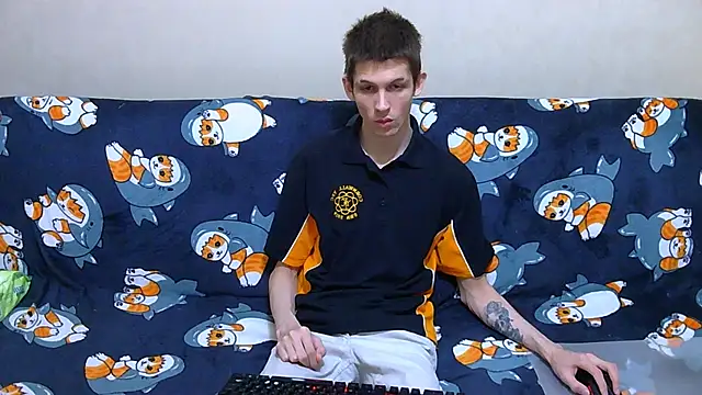 Lester Broo online show from June 4, 2026, 3:12 am