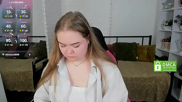 Snapshot of Erica__Alta chatting on February 10, 2025, 9:36 am Erica Alta online show from February 10, 2025, 9:36 am