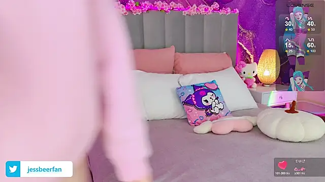 JessicaAddams online show from November 24, 2025, 7:13 pm