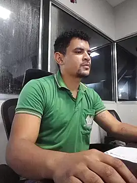 Snapshot of mamauara092 chatting on October 5, 2025, 5:39 am mamauara092 online show from October 5, 2025, 5:39 am