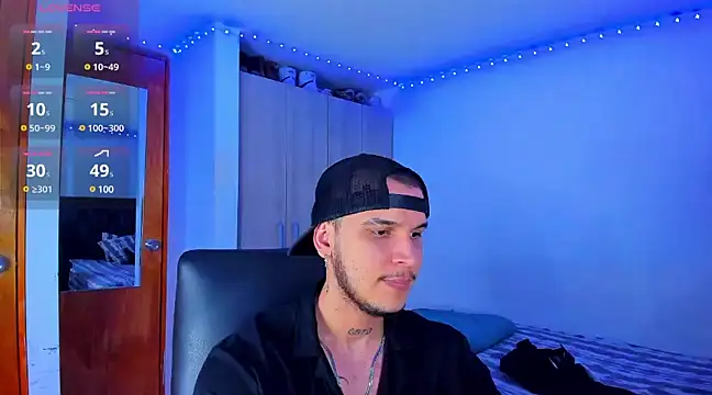 austinoficial online show from February 24, 2025, 1:24 am