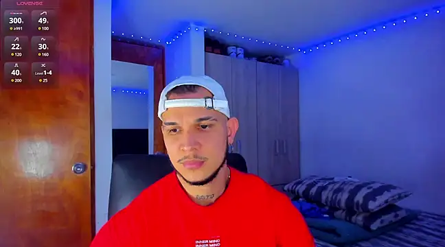 austinoficial online show from March 8, 2025, 1:06 am