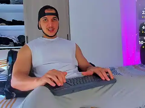 austinoficial online show from January 8, 2026, 8:11 pm