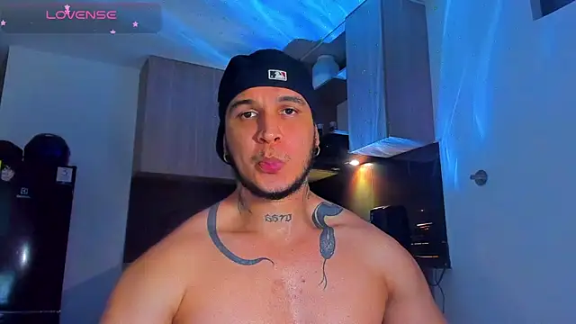 austinoficial online show from May 2, 2026, 11:10 pm