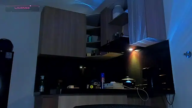 austinoficial online show from May 15, 2026, 2:40 am