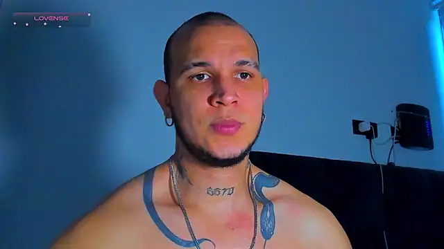 austinoficial online show from May 20, 2026, 9:10 pm