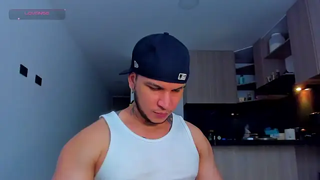 austinoficial online show from May 27, 2026, 8:50 pm