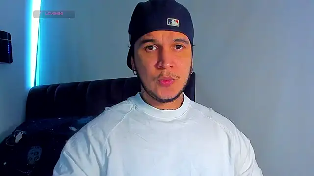 austinoficial online show from July 30, 2026, 9:25 pm