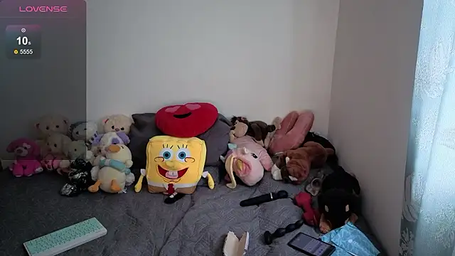 Princezzlove3 online show from February 12, 2026, 12:55 pm