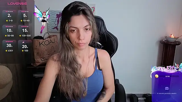 Princezzlove3 online show from June 13, 2026, 2:59 pm