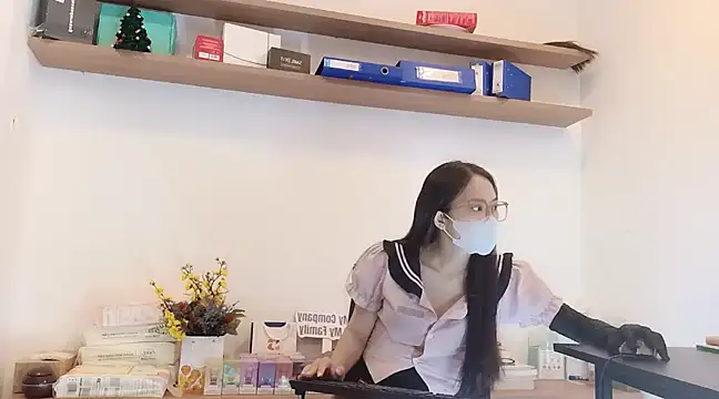 Snapshot of Lush-Office chatting on February 10, 2025, 3:46 am Lush-Office online show from February 10, 2025, 3:46 am