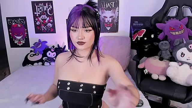 raven  white1 online show from February 6, 2026, 8:34 pm